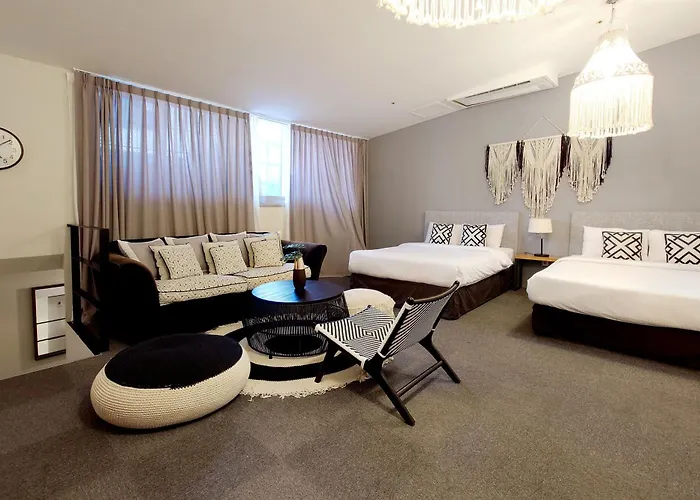 Loft - Sla 7 Night Minimum